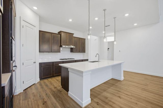 9210 Heckenberg Arbor Lane, Cypress, TX 77433