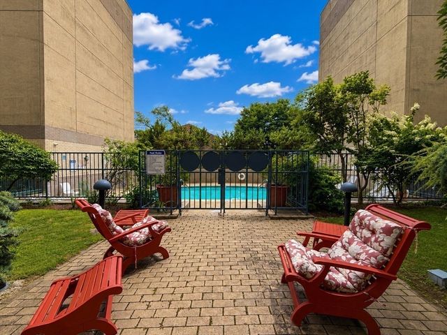 170 Gore Street 107, Cambridge, MA 02141