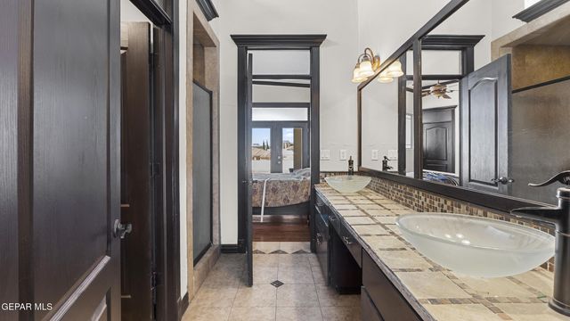 4540 N STANTON Street, El Paso, TX 79902