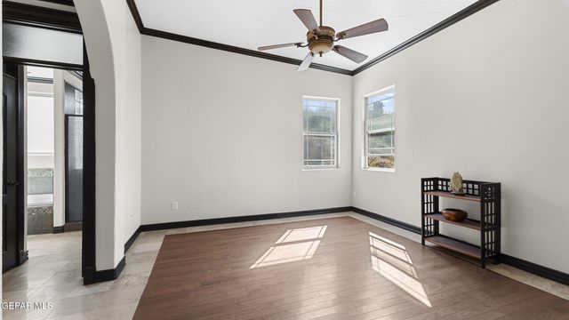 4540 N STANTON Street, El Paso, TX 79902