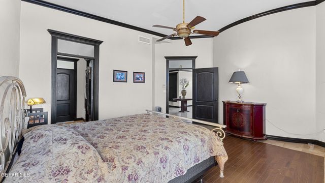 4540 N STANTON Street, El Paso, TX 79902