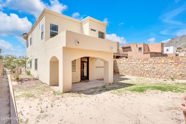 4540 N STANTON Street, El Paso, TX 79902