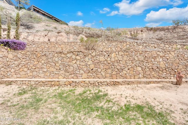 4540 N STANTON Street, El Paso, TX 79902