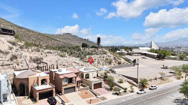 4540 N STANTON Street, El Paso, TX 79902