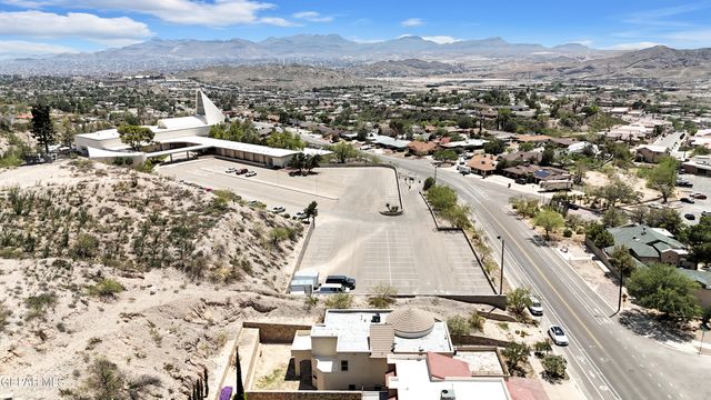 4540 N STANTON Street, El Paso, TX 79902