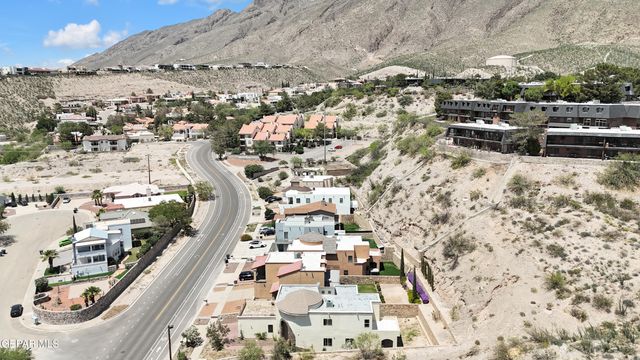 4540 N STANTON Street, El Paso, TX 79902