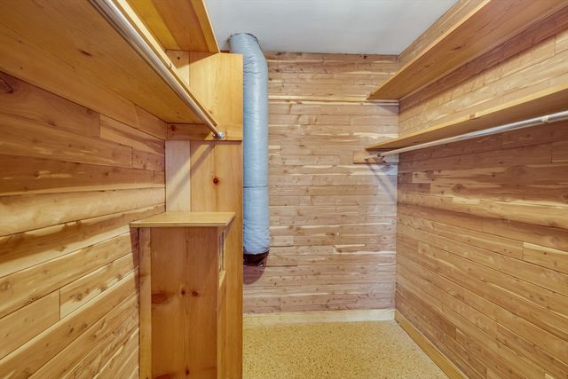 35 Hollywood Rd, Winchester, MA 01890