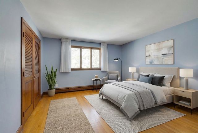 35 Hollywood Rd, Winchester, MA 01890