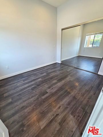 2651 S Hobart Blvd 6, Los Angeles, CA 90018