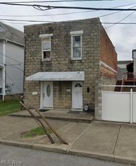 806 Lynn Street, Parkersburg, WV 26101