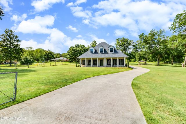 123 Cypress Drive, Opelousas, LA 70570