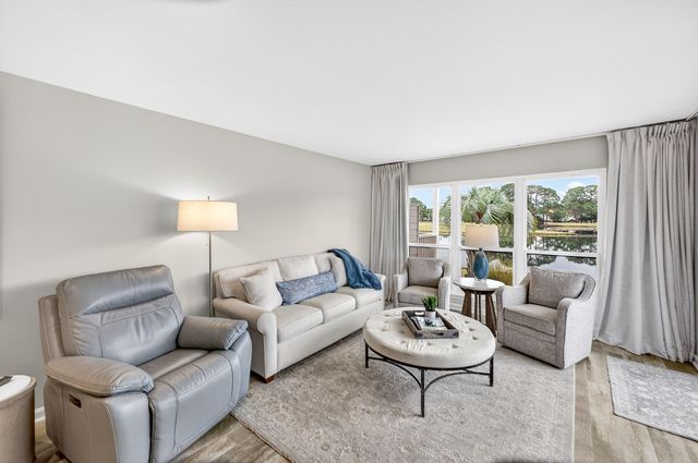 900 Harbour Point Lane 900, Miramar Beach, FL 32550