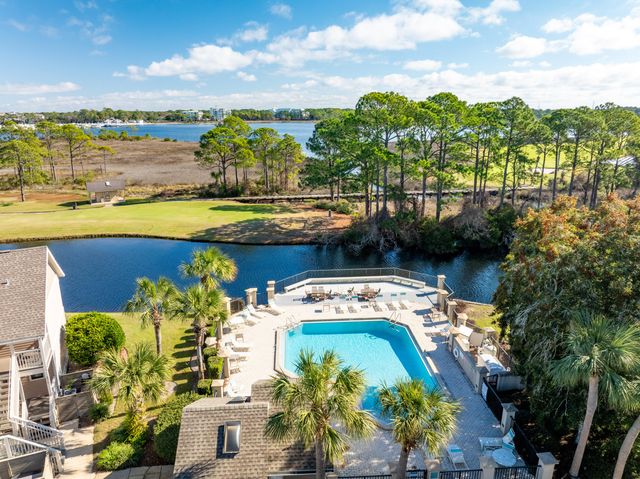 900 Harbour Point Lane 900, Miramar Beach, FL 32550