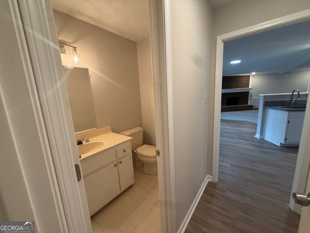 185 Melanie Lane, Fayetteville, GA 30214