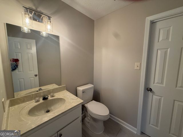 185 Melanie Lane, Fayetteville, GA 30214