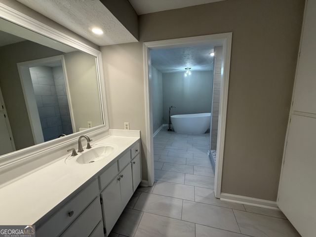 185 Melanie Lane, Fayetteville, GA 30214