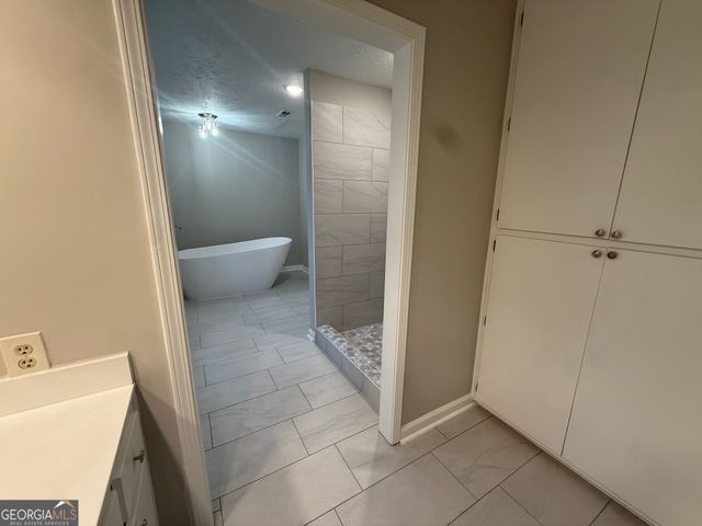 185 Melanie Lane, Fayetteville, GA 30214