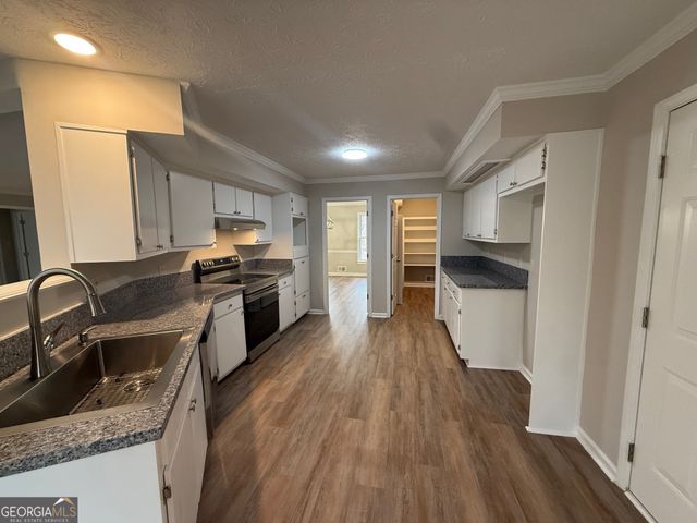 185 Melanie Lane, Fayetteville, GA 30214
