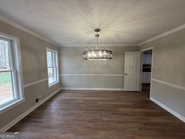 185 Melanie Lane, Fayetteville, GA 30214