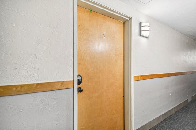 2525 3rd Avenue S 3, Minneapolis, MN 55404