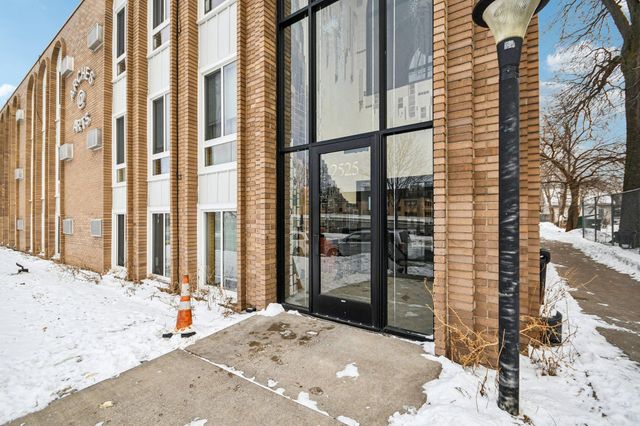 2525 3rd Avenue S 3, Minneapolis, MN 55404