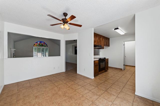 6662 N Brunswick Avenue, Fresno, CA 93722