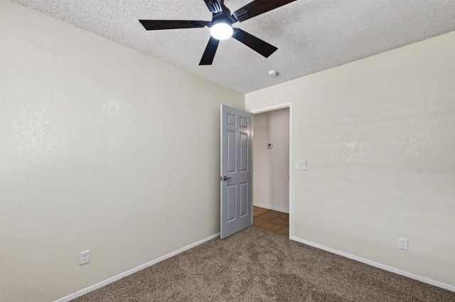 6662 N Brunswick Avenue, Fresno, CA 93722