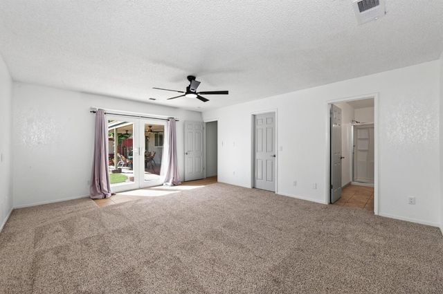 6662 N Brunswick Avenue, Fresno, CA 93722