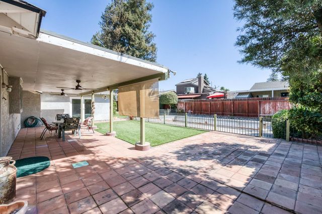 6662 N Brunswick Avenue, Fresno, CA 93722
