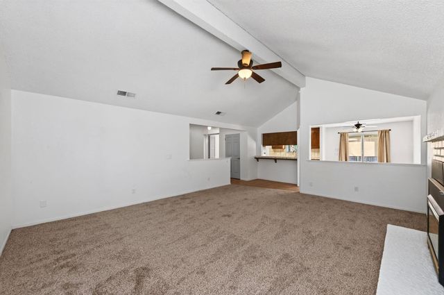 6662 N Brunswick Avenue, Fresno, CA 93722