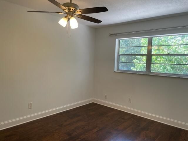 1971 Juno Road, North Palm Beach, FL 33408