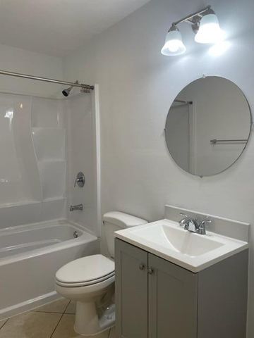 1971 Juno Road, North Palm Beach, FL 33408