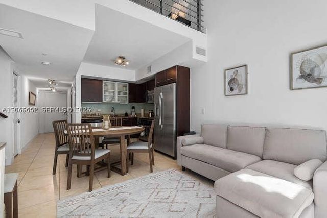 41 SE 5th St 308, Miami, FL 33131