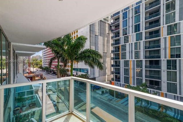 41 SE 5th St 308, Miami, FL 33131