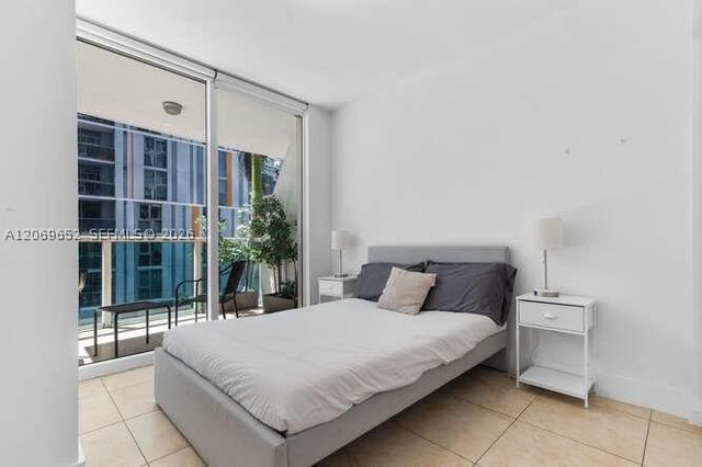 41 SE 5th St 308, Miami, FL 33131