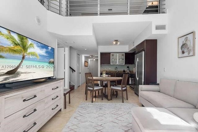 41 SE 5th St 308, Miami, FL 33131