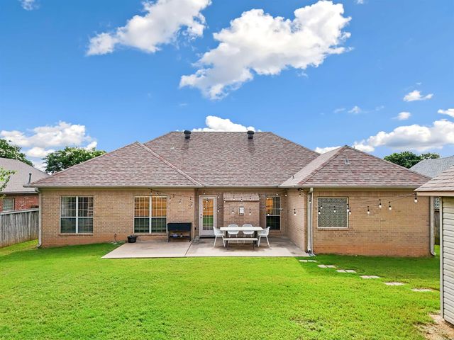 1415 Blustery Way, Conway, AR 72034