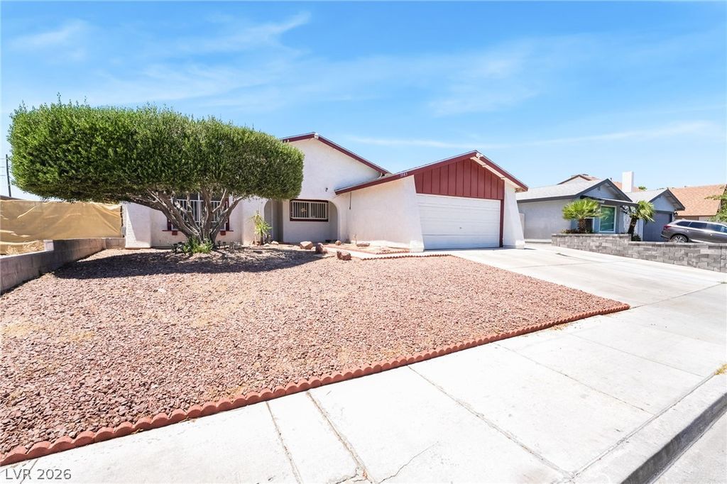 3983 Redwood Street, Las Vegas, NV 89103 — photo 2