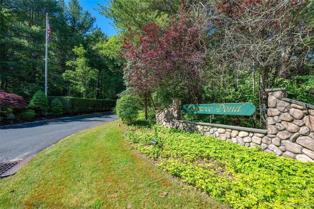 77 Drew Drive, Eastport, NY 11941