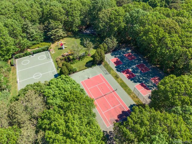 77 Drew Drive, Eastport, NY 11941