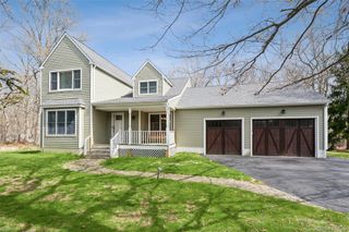 77 Drew Drive, Eastport, NY 11941