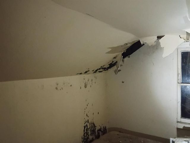 18910 Teppert Street, Detroit, MI 48234