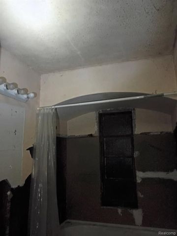 18910 Teppert Street, Detroit, MI 48234