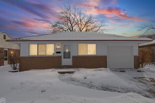 15218 Canberra Street, Roseville, MI 48066