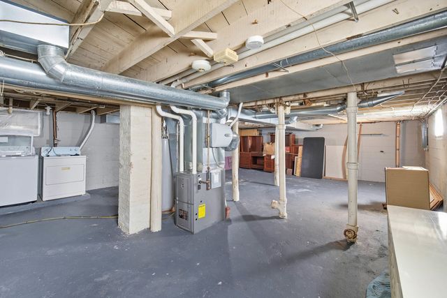 408 River Lane, Loves Park, IL 61111