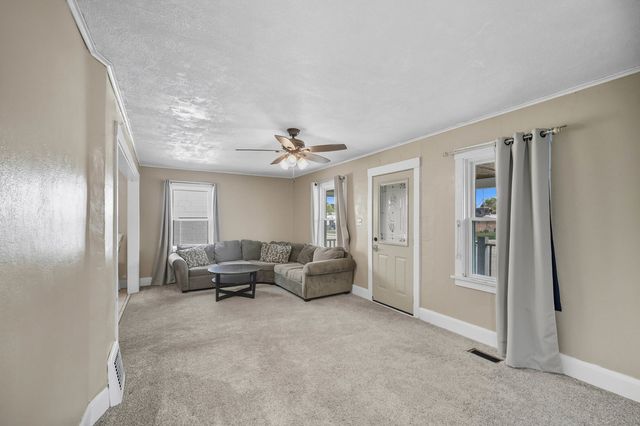 408 River Lane, Loves Park, IL 61111