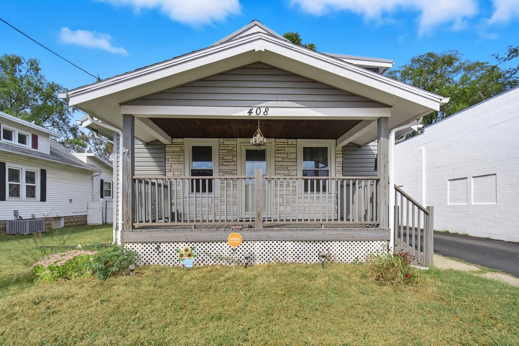 408 River Lane, Loves Park, IL 61111