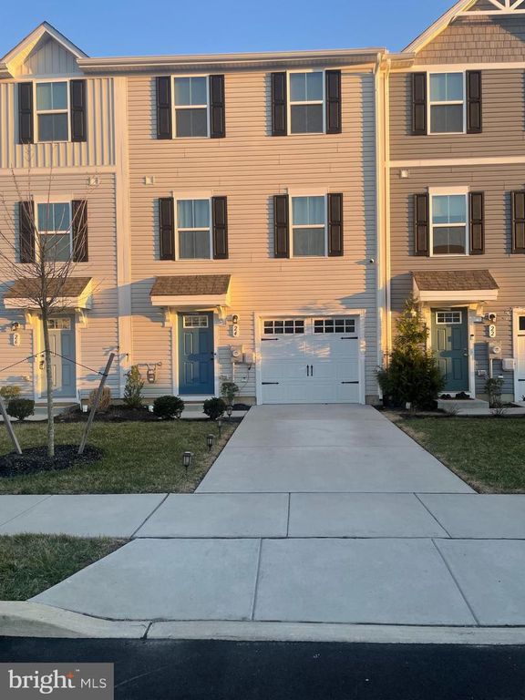 24-L WENDOWSKI ST, Beverly, NJ 08010