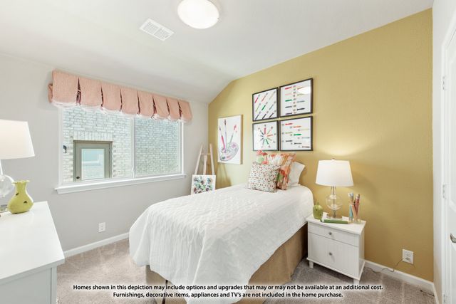 925 Creekhollow Drive, Godley, TX 76044