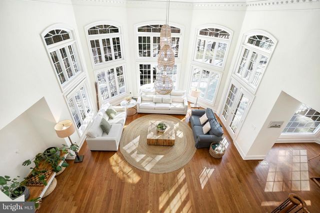 9646 EAGLE RIDGE DR, Bethesda, MD 20817